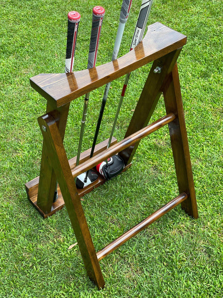 walnut outdoor putter stand